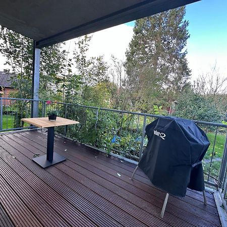 Apartment In Bad Wilhelmshoehe Mit Grossem Balkon Im Gruenen Und Kostenfreien Parkplaetzen カッセル エクステリア 写真