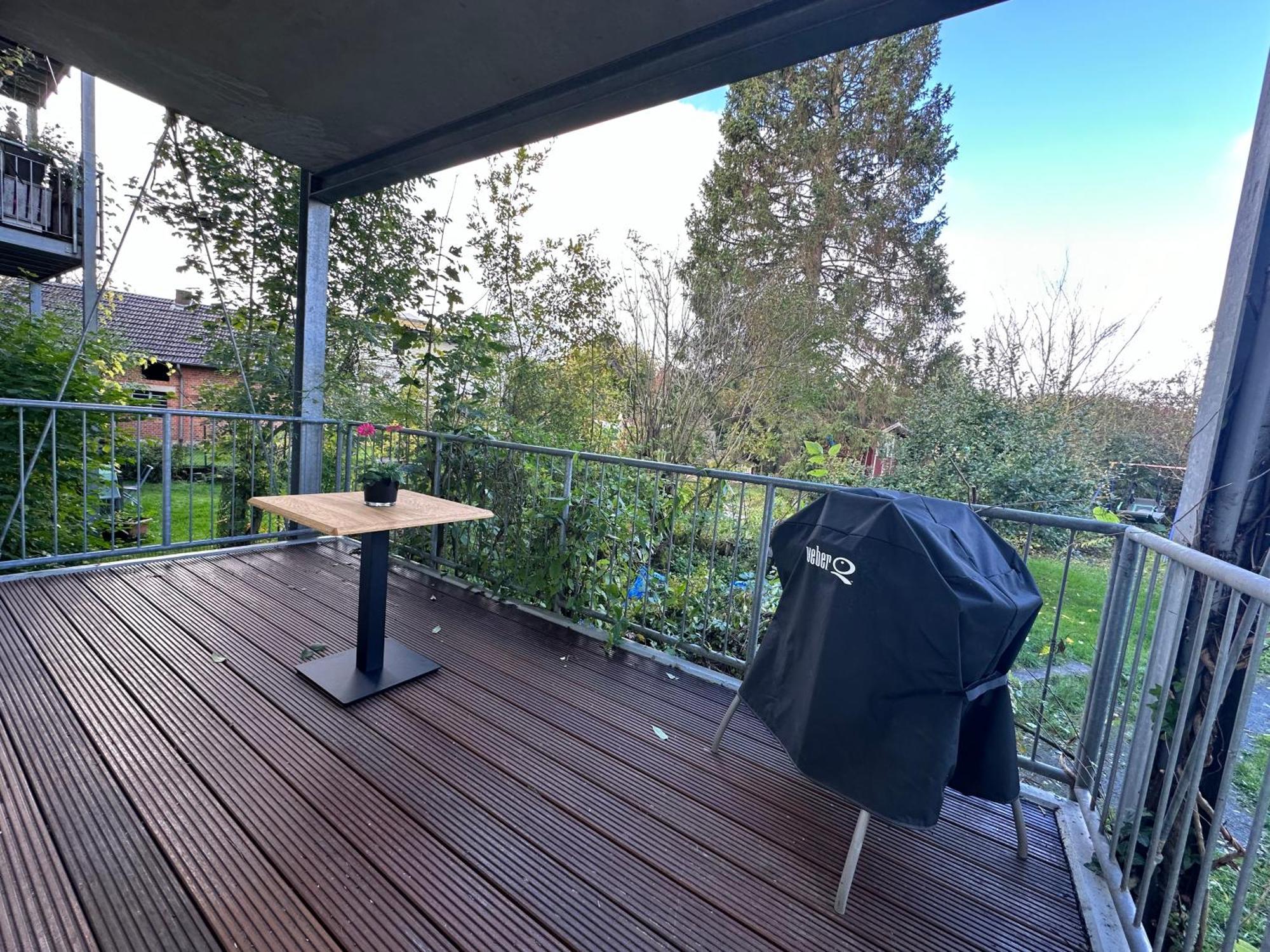 Apartment In Bad Wilhelmshoehe Mit Grossem Balkon Im Gruenen Und Kostenfreien Parkplaetzen カッセル エクステリア 写真