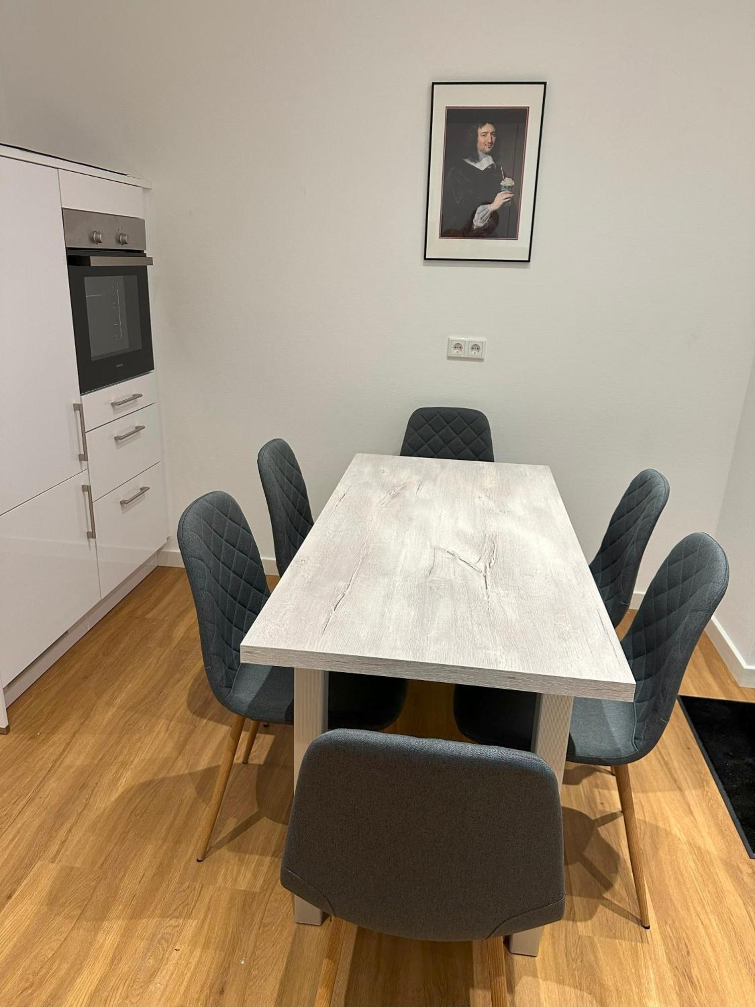Apartment In Bad Wilhelmshoehe Mit Grossem Balkon Im Gruenen Und Kostenfreien Parkplaetzen カッセル エクステリア 写真