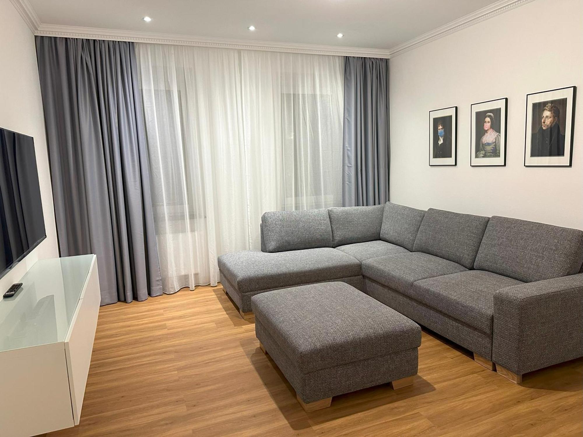 Apartment In Bad Wilhelmshoehe Mit Grossem Balkon Im Gruenen Und Kostenfreien Parkplaetzen カッセル エクステリア 写真
