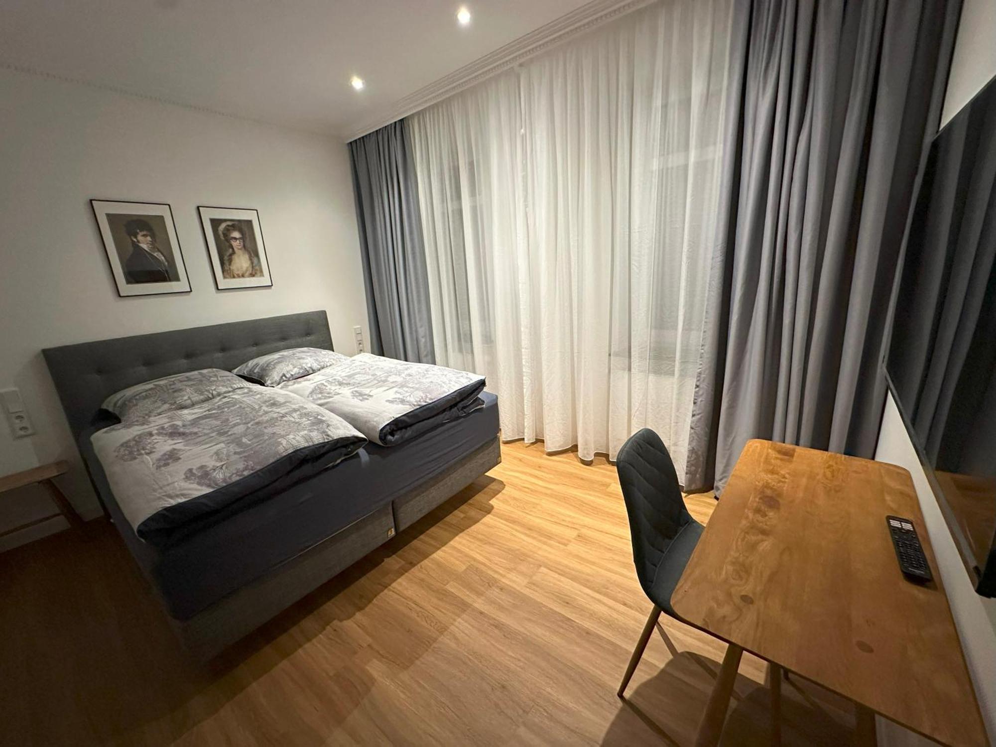 Apartment In Bad Wilhelmshoehe Mit Grossem Balkon Im Gruenen Und Kostenfreien Parkplaetzen カッセル エクステリア 写真